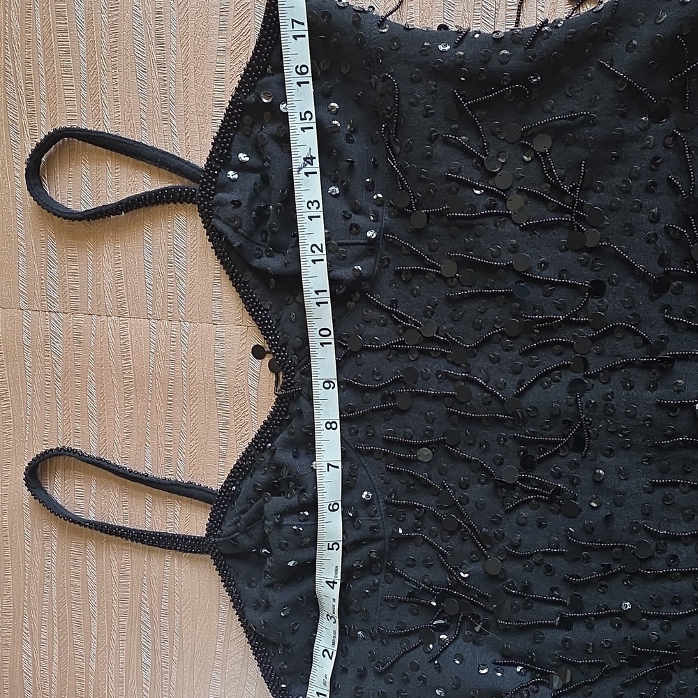 Elegant Black Sequin Midi Dress - Picture 10 of 12